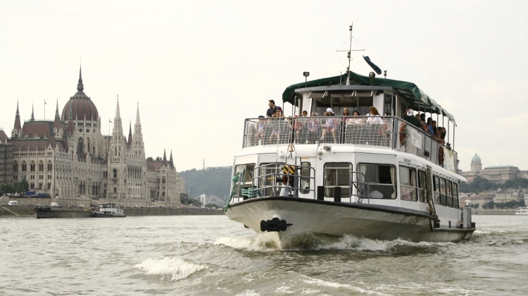 River-Crossing Boat Line In Operation On Inner City Section Of The Danube Until Christmas