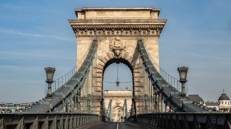 The Ultimate Expat Guide to Budapest: Part 3 - Getting Around