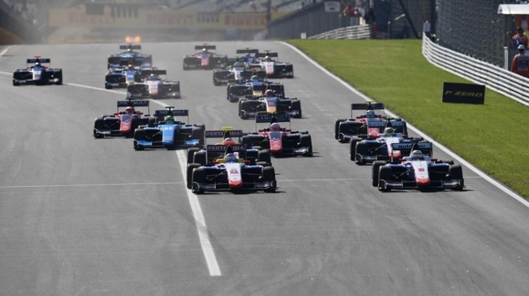 Video: Formula 1 Hungarian Grand Prix, Hungaroring, 27 - 29 July