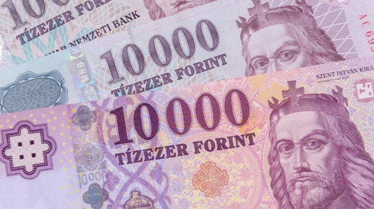 Old 10,000 Forint Withdrawal Date Set
