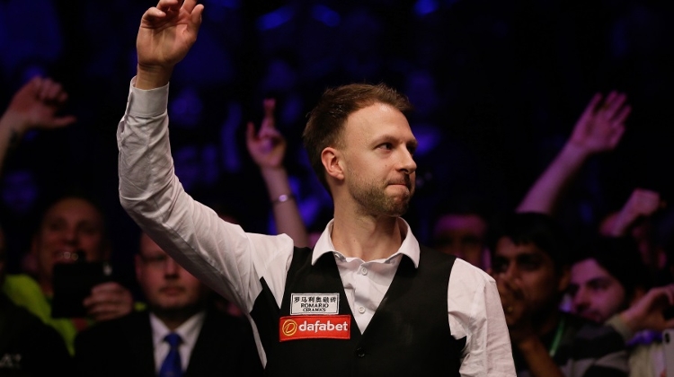 Video: Unbelievable Shot Concludes 4th Hungarian Snooker Gala