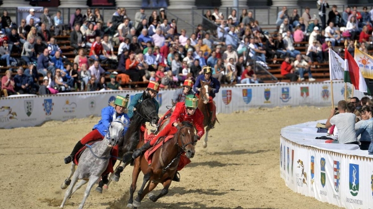 National Gallop @ Heroes' Square, 19 – 20 October