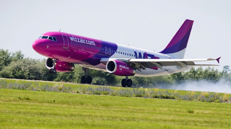 Passengers Escape Wizz Plane Via Emergency Chutes In Hungary