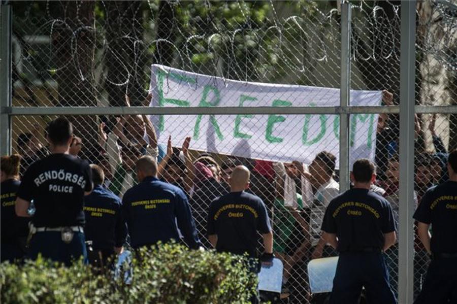 Detained Migrants Demand Better Conditions, Faster Procedures
